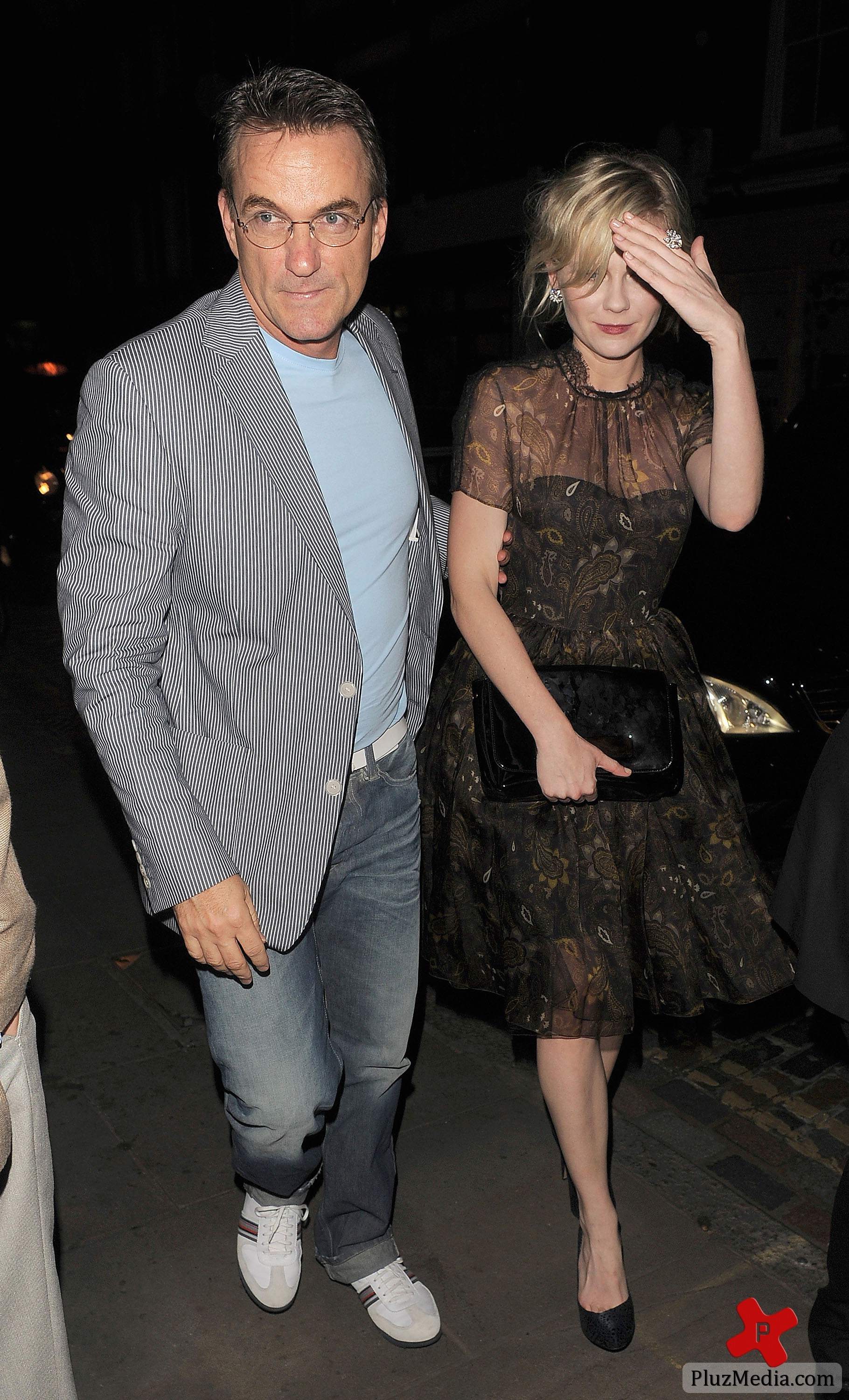 Kirsten Dunst appears rather worse for wear with a male companion | Picture 89001